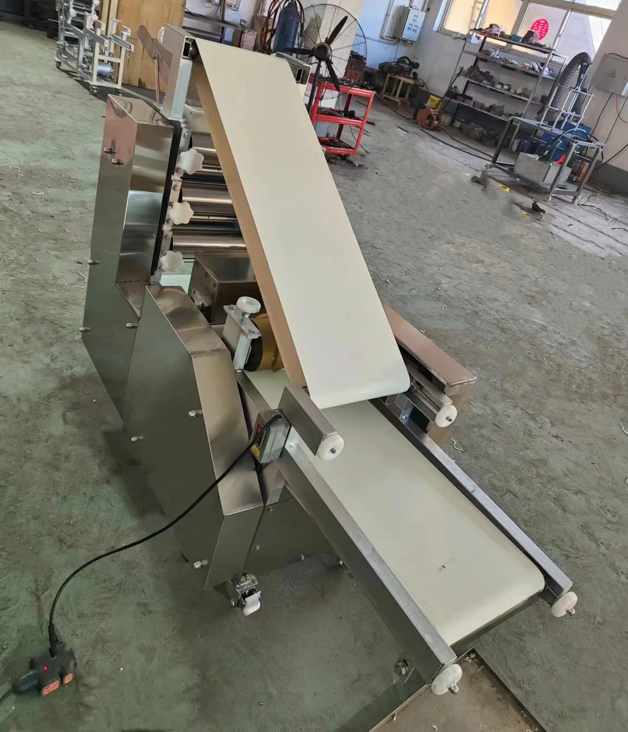 10-40CM Roti Maker Flat Bread Pressing Making Machine/ Lavash Sheeter Dumpling Bun Skin Machine for Sale