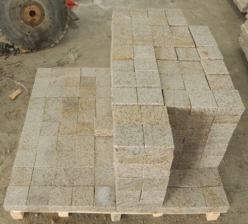 Sunset Desert Rust Yellow granite cobble stone Padang granite countertop