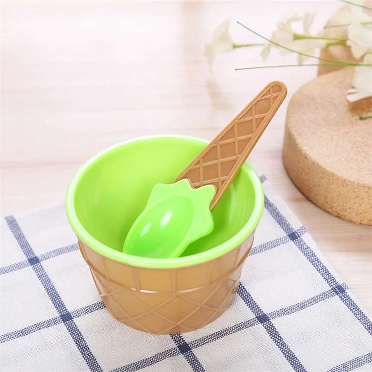 Factory hot sale Double Layer Reusable Plasticice Cream Kids Bowl With Spoon