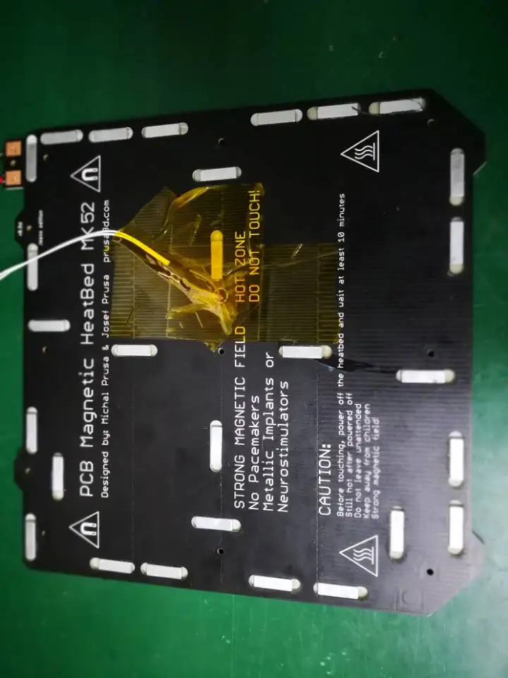 Cloned Prusa i3 3D принтер с магнитным подогревом MK52