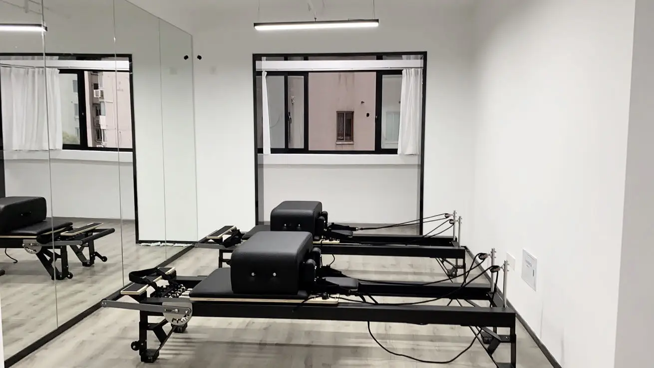 hot selling  china factory offer pilates fitness equipment Aluminum Alloy  Full track pilates reformer