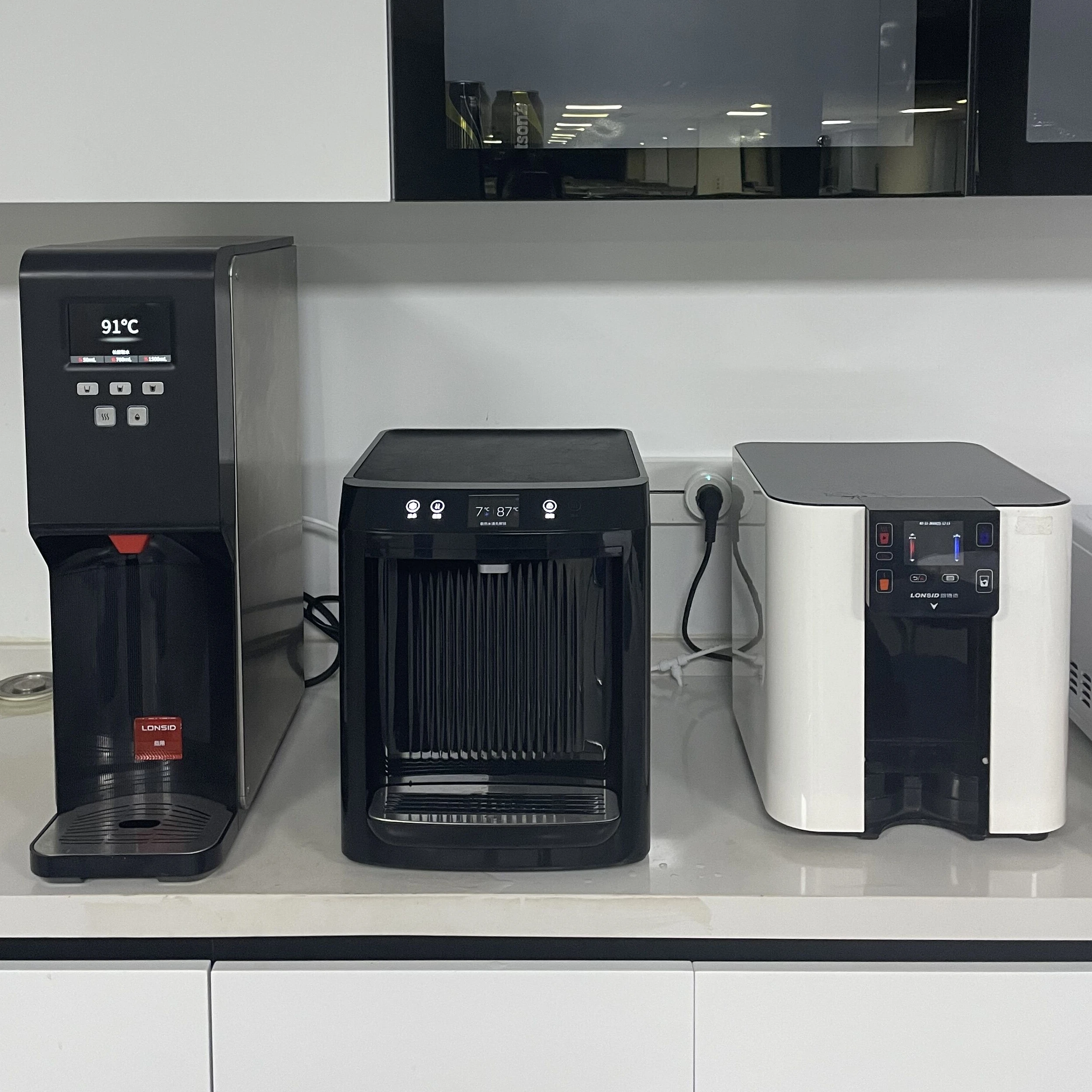 most popular good quality and low price micro computer control Mini desktop normal plastic cooler with built inwater dispenser