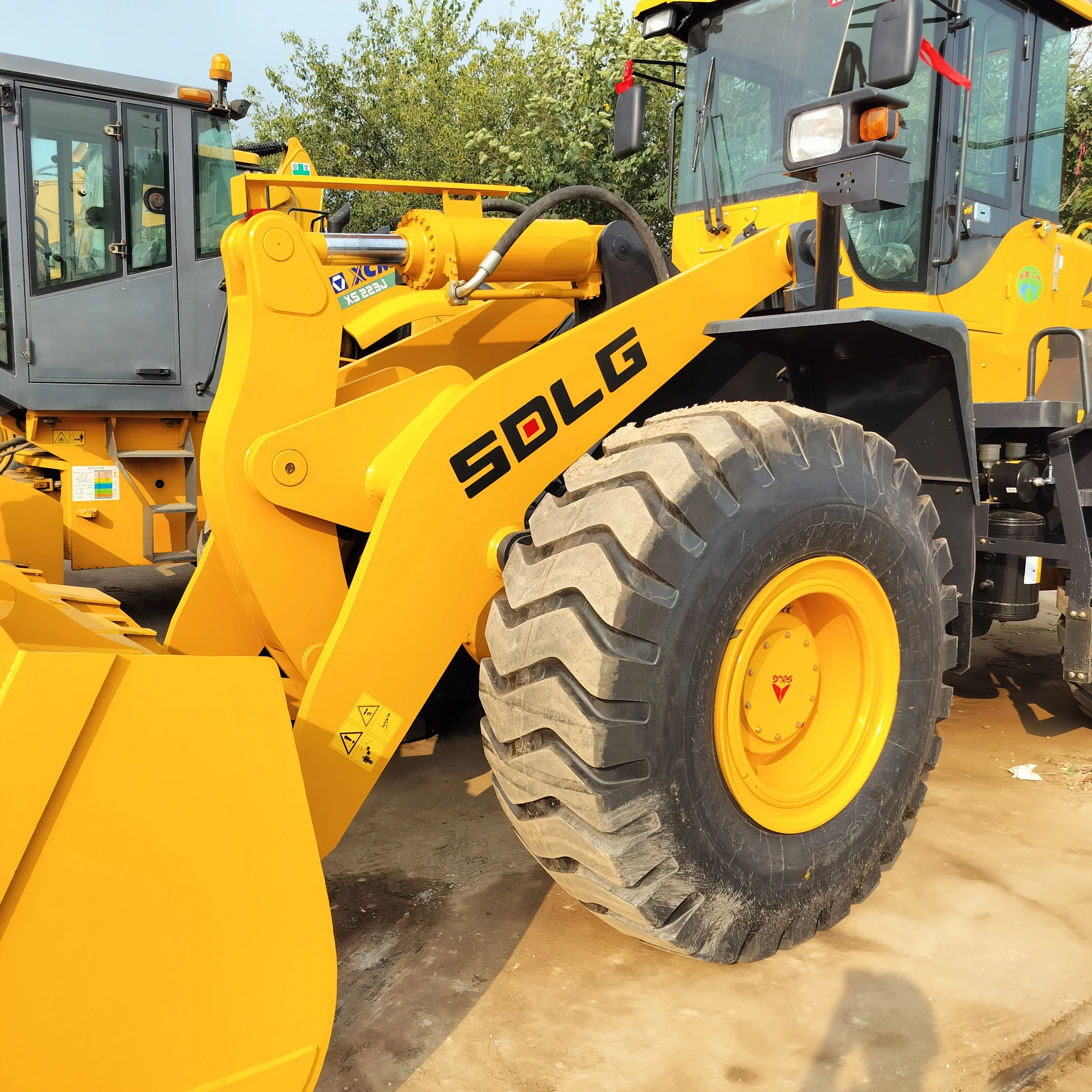 Chinese original 95% new used LG956L hydraulic high-quality fuel-efficient wheel loader