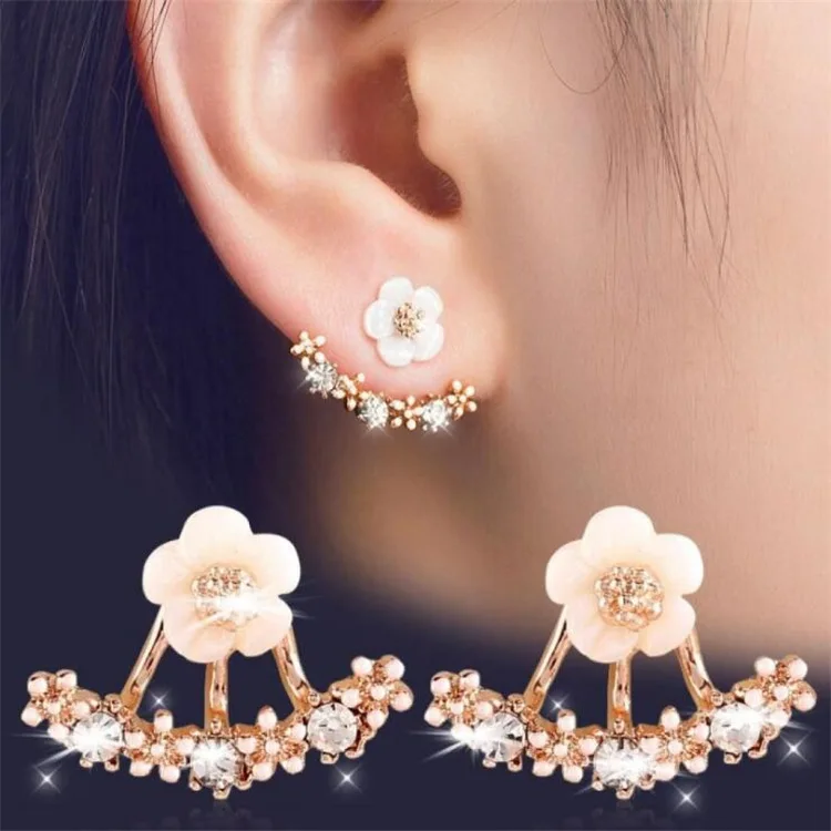 Fashion Daisy Earrings Wholesale Small Exquisite Crystal Statement Back Hanging Stud Earrings