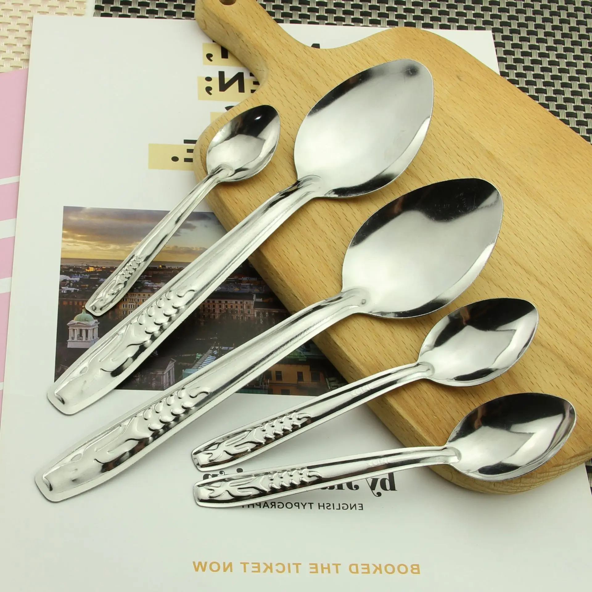 Machine Polish Spoons and Fork  Western Cutlery Set Supermarket Spoon and Fork Set Stainless