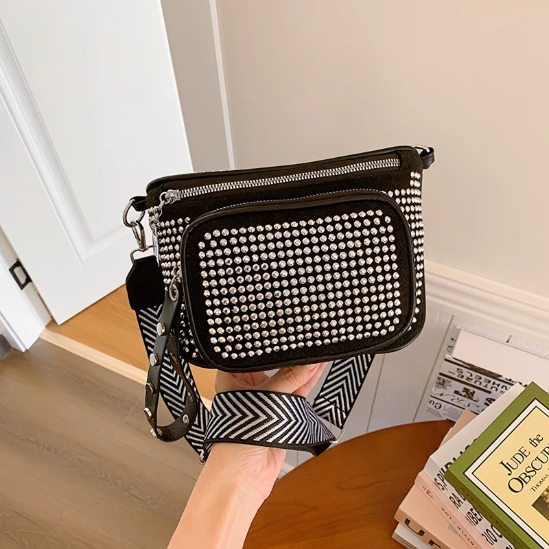 New Popular Bag Female Design Models Tide Cool Bright Diamond Small Square Bag Senior Texture Fashion Shoulder Crossbody Bag