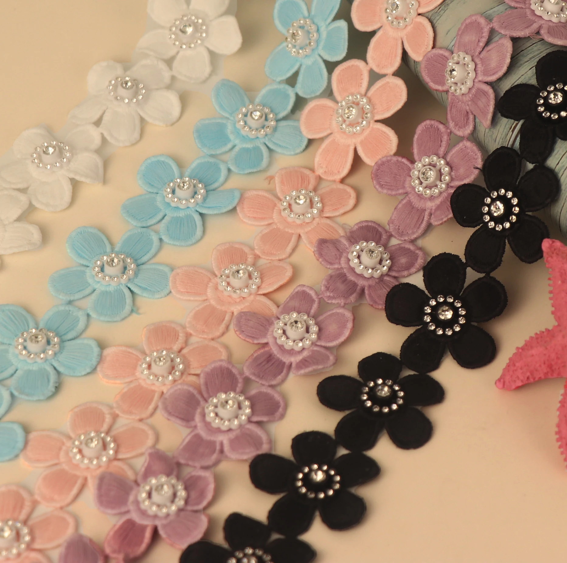 4CM 3D Diamond Flowers Wedding Cake Applique Trimming Decoration Lace TRIM For Clothing Accessories