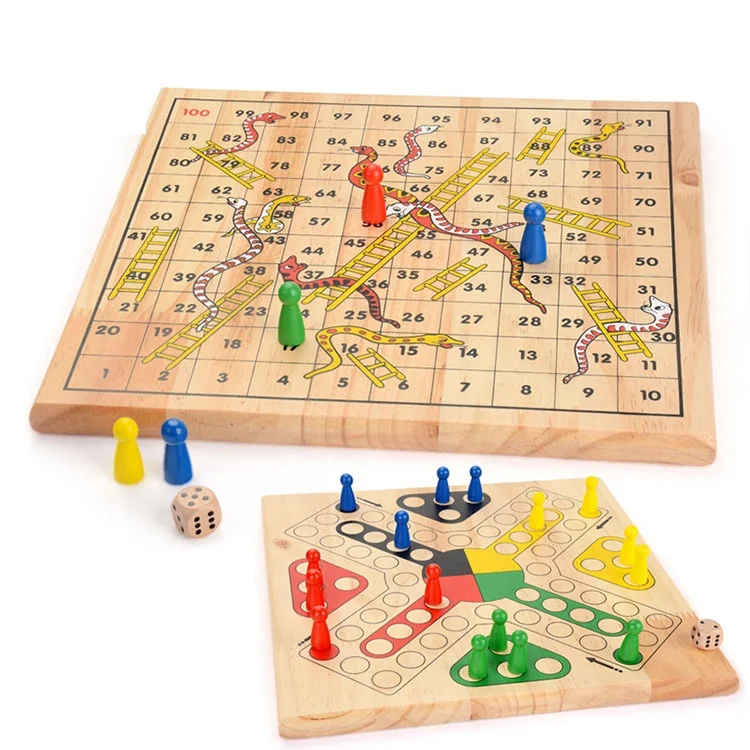 Wholesale international chess game wooden intelligent game toys wooden chess board sets