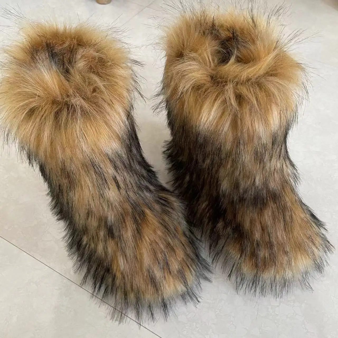 2024 hot selling ladies imitation raccoon fur boots factory wholesale high quality snow boots faux fur snow boots for woman
