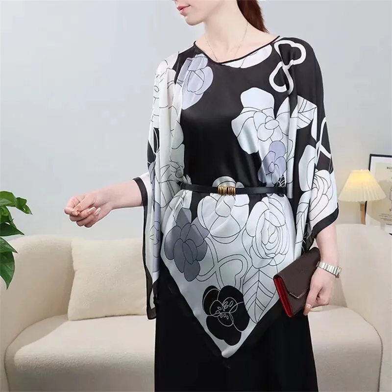 New Fashion Women Large Soft 110*110cm Printing Silk Pullover Summer Luxury Swimsuit Silk Beach Cover Up Pullover For Women