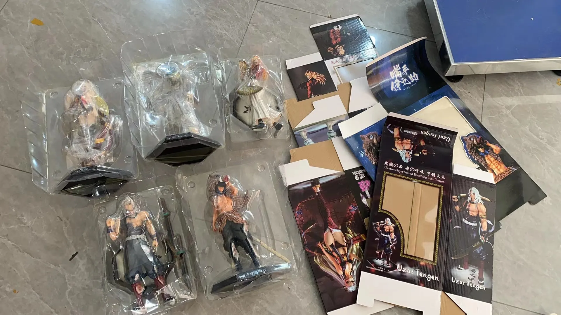 9 Styles 30CM Action Figures Demon Slayer Kimetsu no Yaiba Sabito Daki Hashibira Inosuke Uzui Tengen Toys PVC Anime Figure