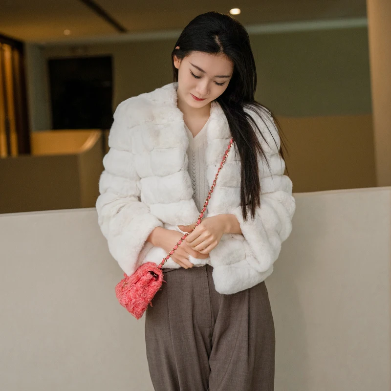 2023 Winter New Women Fox Fur Coat Short Style Fur Jacket Warm Natural Full Sleeve Real Chinchilla Fur Overcoat