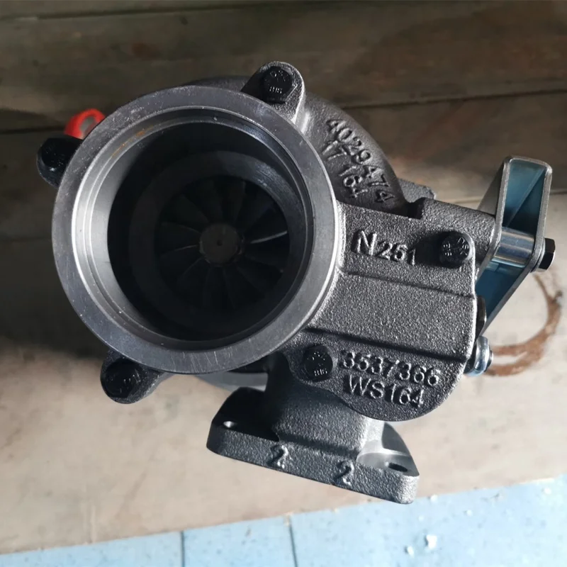 Excavator Diesel Engine Parts HX40W Turbocharger 3787729 3785076