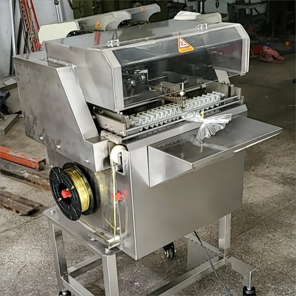 Pneumatic Bread Candy Plastic Bag Sealing Machine Multifunction Food Fan Shaped Flower Tying Packaging Machine