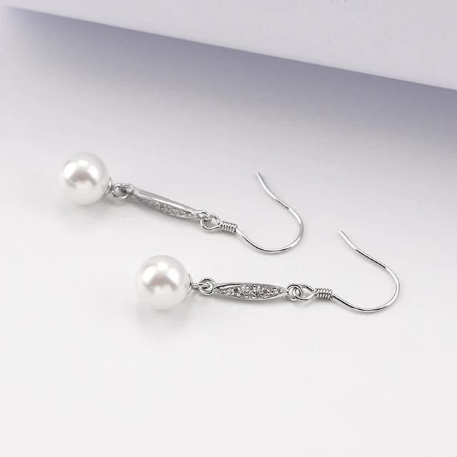 2023 High-End S925 Pure Silver Pearl Dangle Earrings Feminine Temptation with Luxurious Niche Design Long Elegant Style