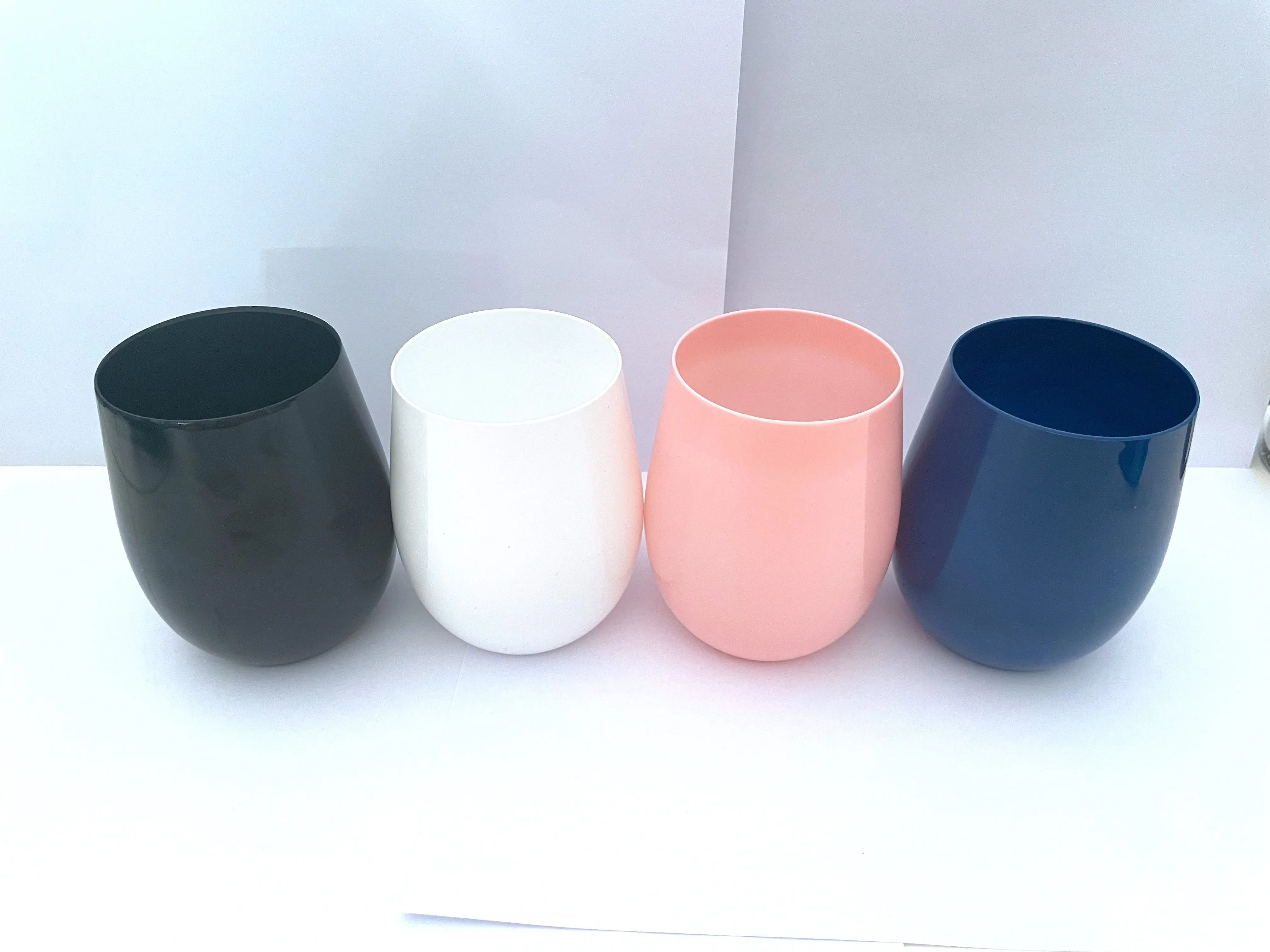 Unbreakable white Custom colored Sublimation Plastic Blank Tumbler Goblet Personalized Restaurant Stemless Wine Glass