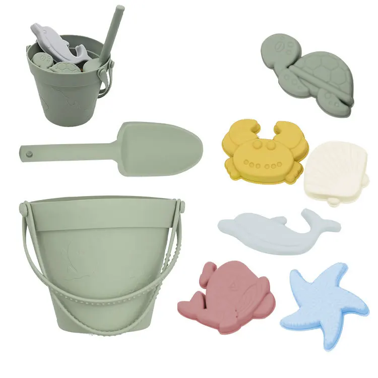 Popular summer seaside silicone sand toys portable sand bucket beach toy  with sand molding shovel  for beach