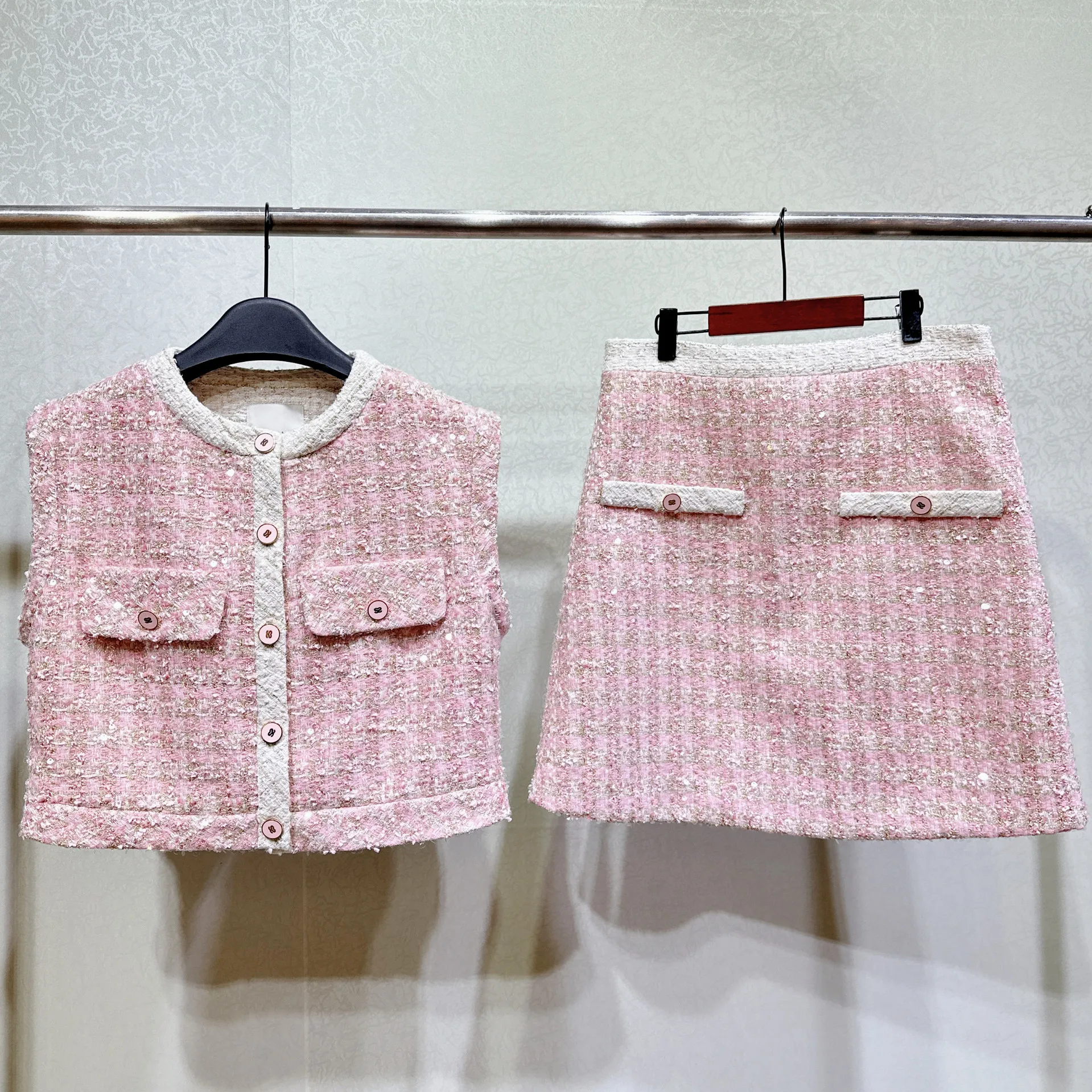 Новинка лидер продаж Модный комплект из двух предметов жилет без рукавов и юбки с блестками круглым вырезом Прямая поставка