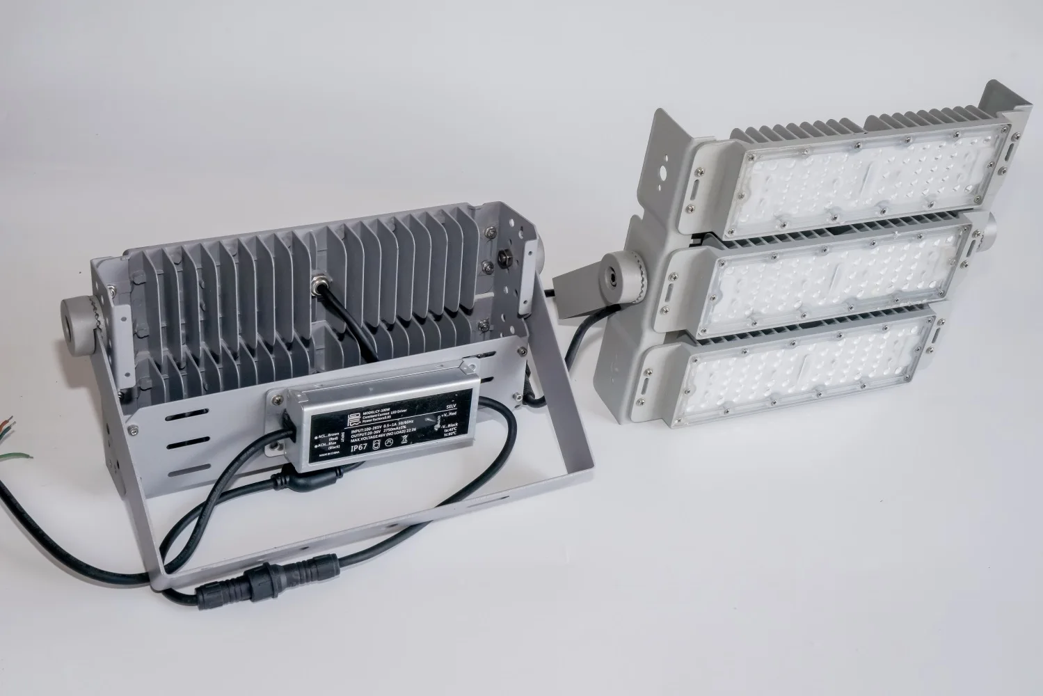 LED Tunnel Light Investment Light 100W 150W 200W Outdoor Highlight High -Effect High Policy LED Module Light