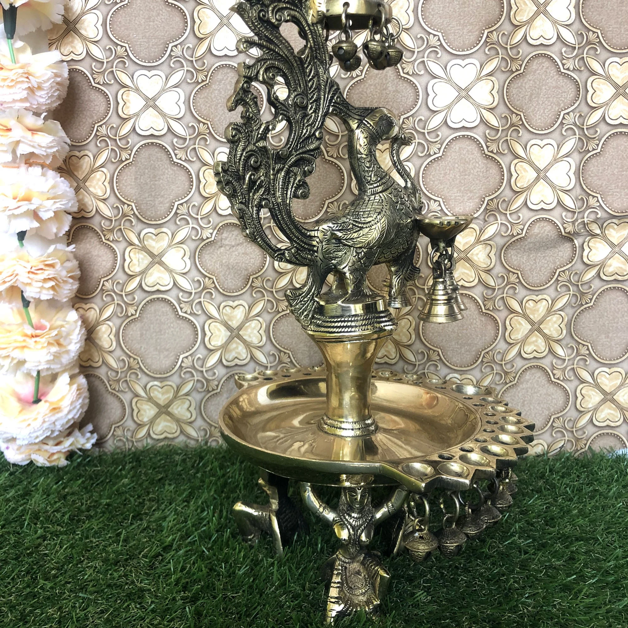 Домашний декор металлическая латунная лампа для птичьего масла с колокольчиками