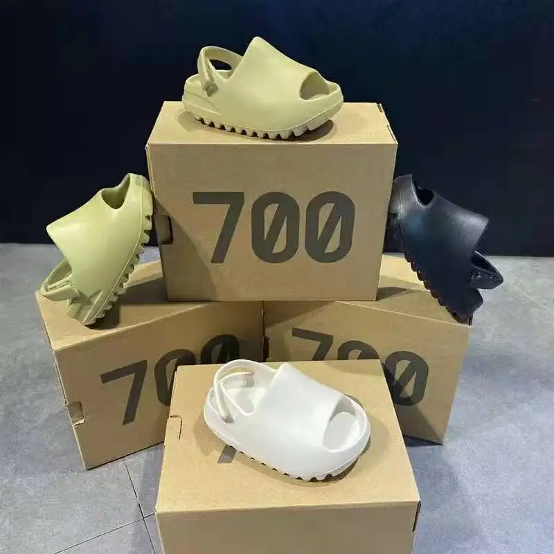 toddler yeezy slides baby yezzy sandals kids luxury foam runner shoes black 2021 summer beach footwear