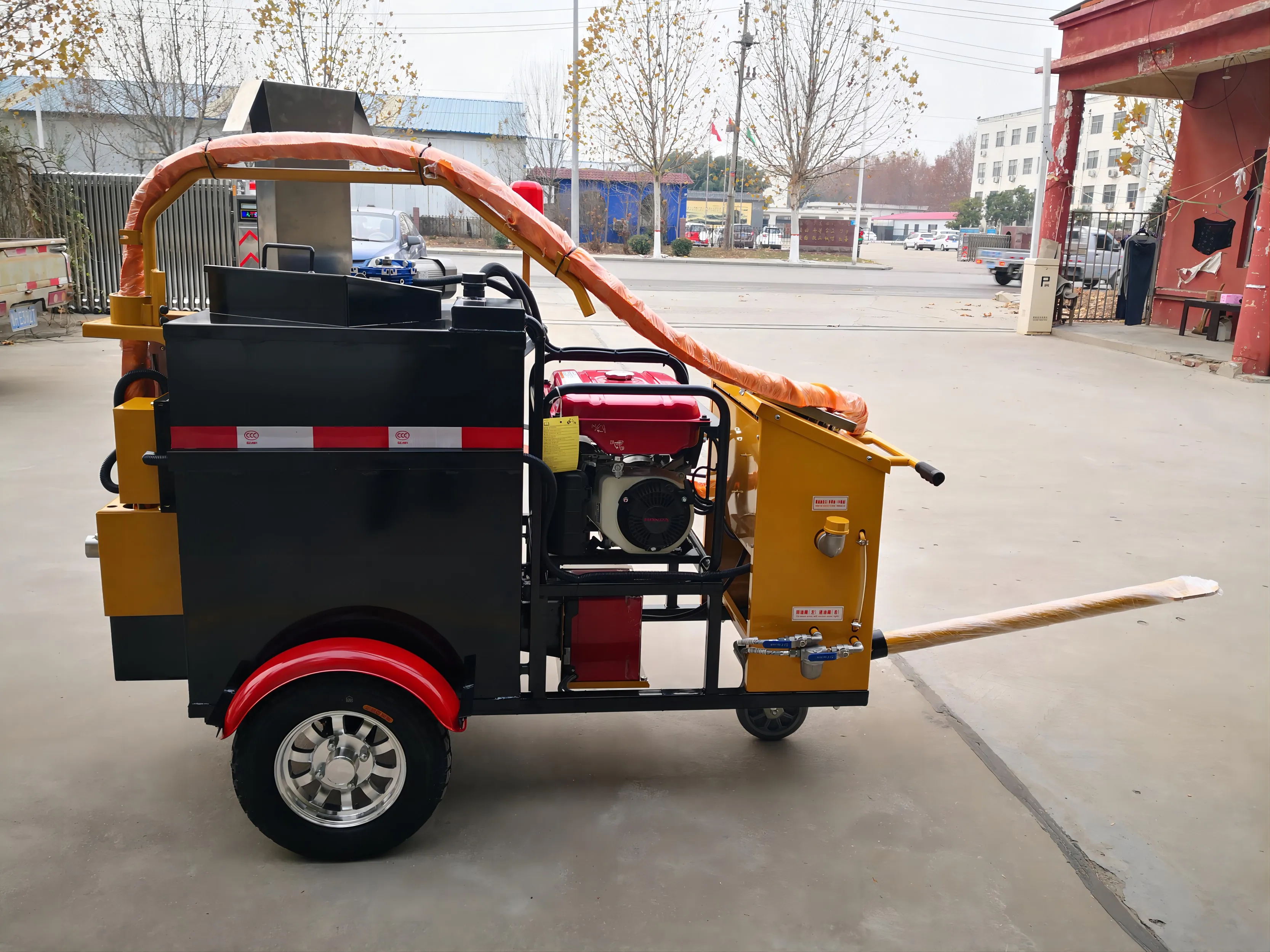 High Quality Asphalt Crack Sealing Machine 100L Hand Pushed Small Filling Machine