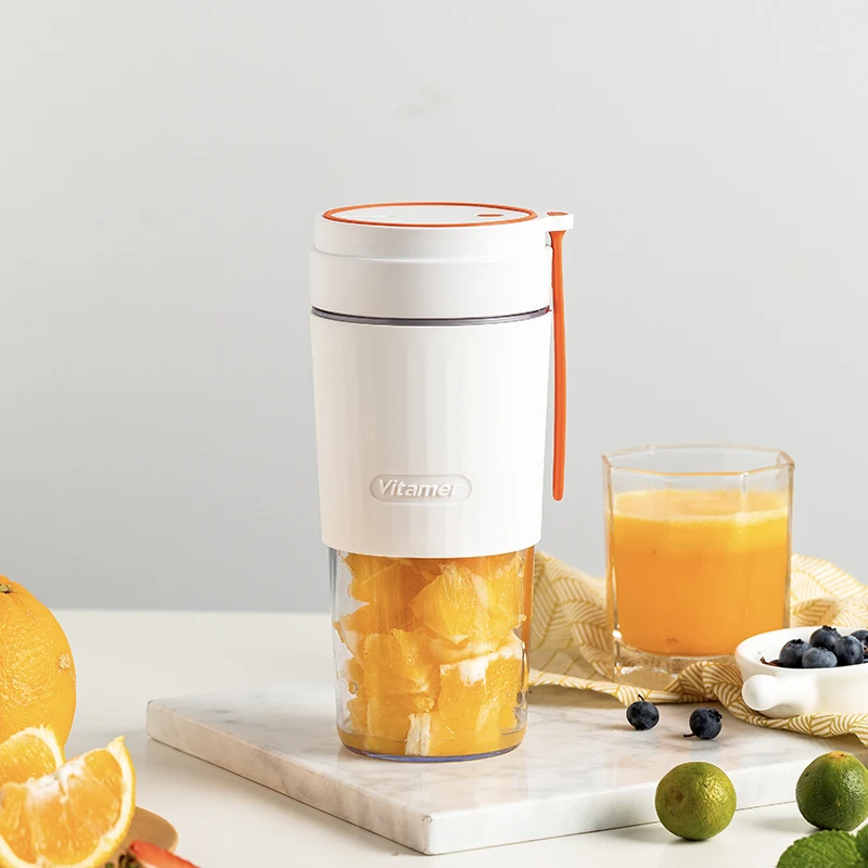 Vitamer 300m new item mini  Handy blender portable electric home/outdoor appliances workout tool juicers blenders