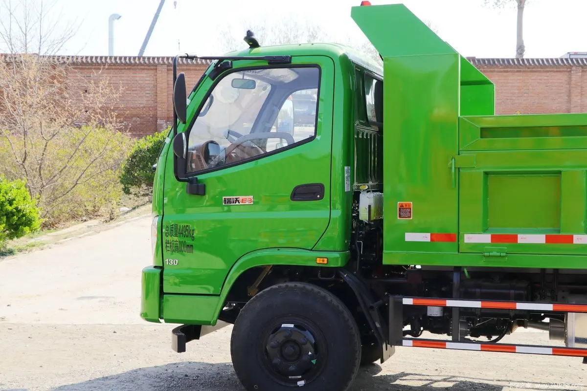 Hot selling goods cheap dump truck price for sale