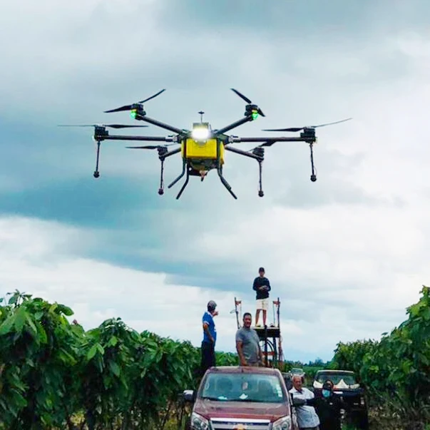 Large payload 20L agriculture aircraft agriculture drone sprayer farm helicopter sprayer