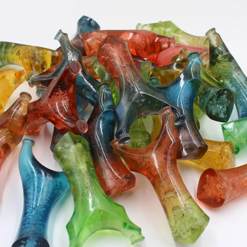 Slingshot new product polycarbon transparent flat skin bullet outdoor flying tiger fork resin super hard polycarbon slingshot