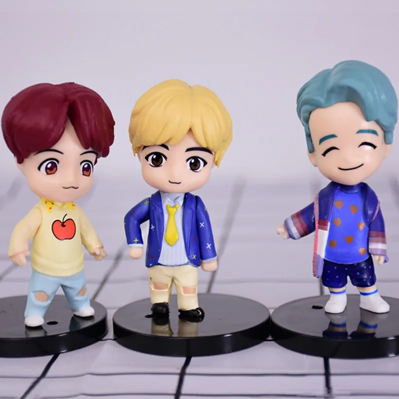 7PCS/set Bangtan Boys Groups Model Toys KPOP Star Cartoon Toy PVC Keychain Figures Car Hanging Ornaments Cake Decoration