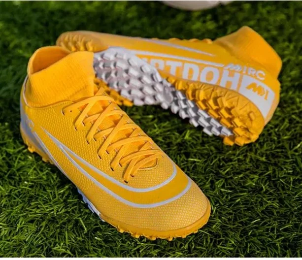 New Arrival Made In China Hot Selling Wholesales Fashionable Soccer Boots For Teenagers Soccer Shoes