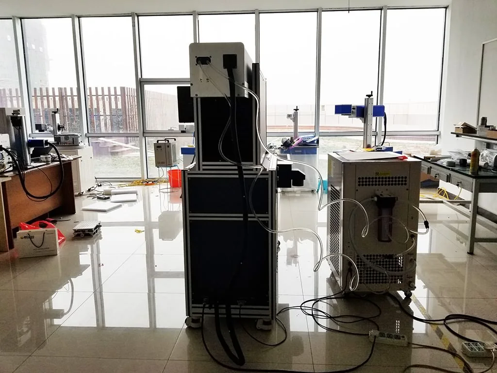 Multi - functional 3D Dynamic Focus RF CO2 Laser Engraving & Cutting Machine for cutting paper card