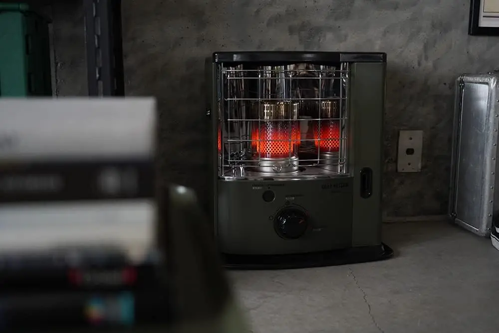 Safe household application multiple practical functions Japanese oil lamp stove heater