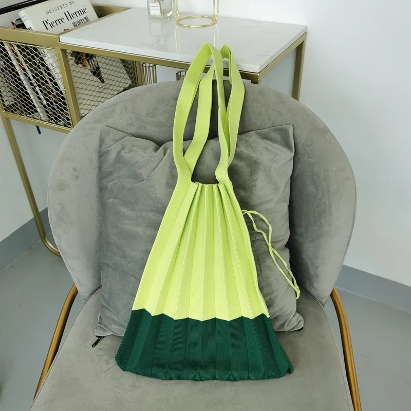 Wholesale Pleated Design Folded Tote Bag Collision Wool Knitted Handbag Personalized Patchwork Ladies Shopping Bags
