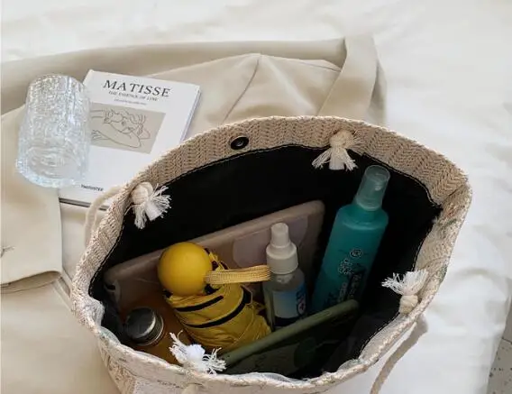 Lighter-weight Summer Beach bag Shoulder Handbag Women Straw Rattan Tote Bag With Bowknot