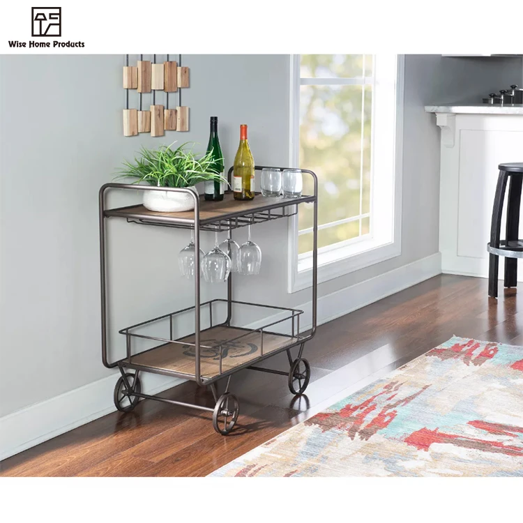 Винтажная тележка для ликера среднего века из латуни с большими колесами