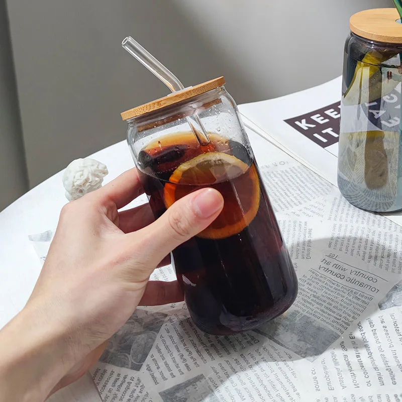 Manually blown beer can borosilicate  glass 16oz with lid and straw, Multicolor drinking glass with bamboo lid