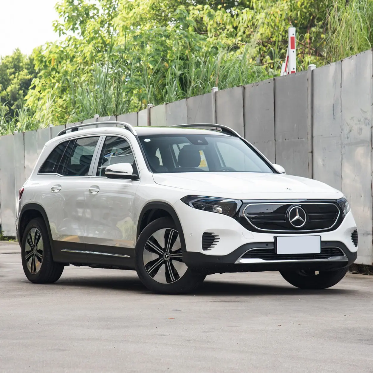 2024 Mercedes Benz Eqb Pure Electric vehicle 2024 Electric Compact SUV Car 2/4 Wheel Drive New Energy Car