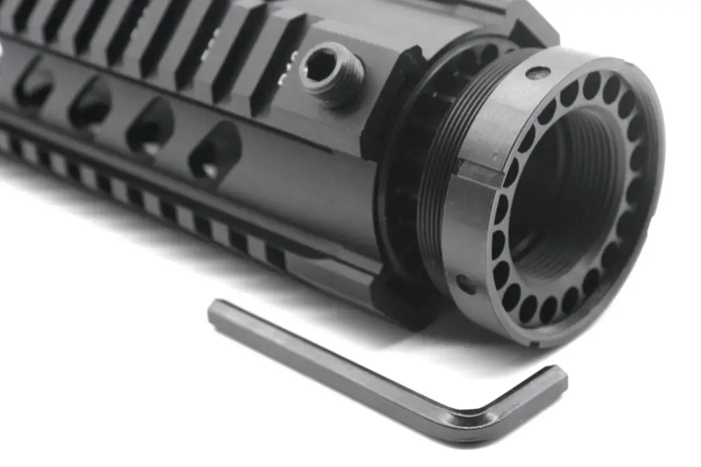 
Aplus New 7' Black Quad Rail Handguard Picatinny Rail Mount hunting accessories fits .223/5.56 rifle AR15 AR-15 M16 