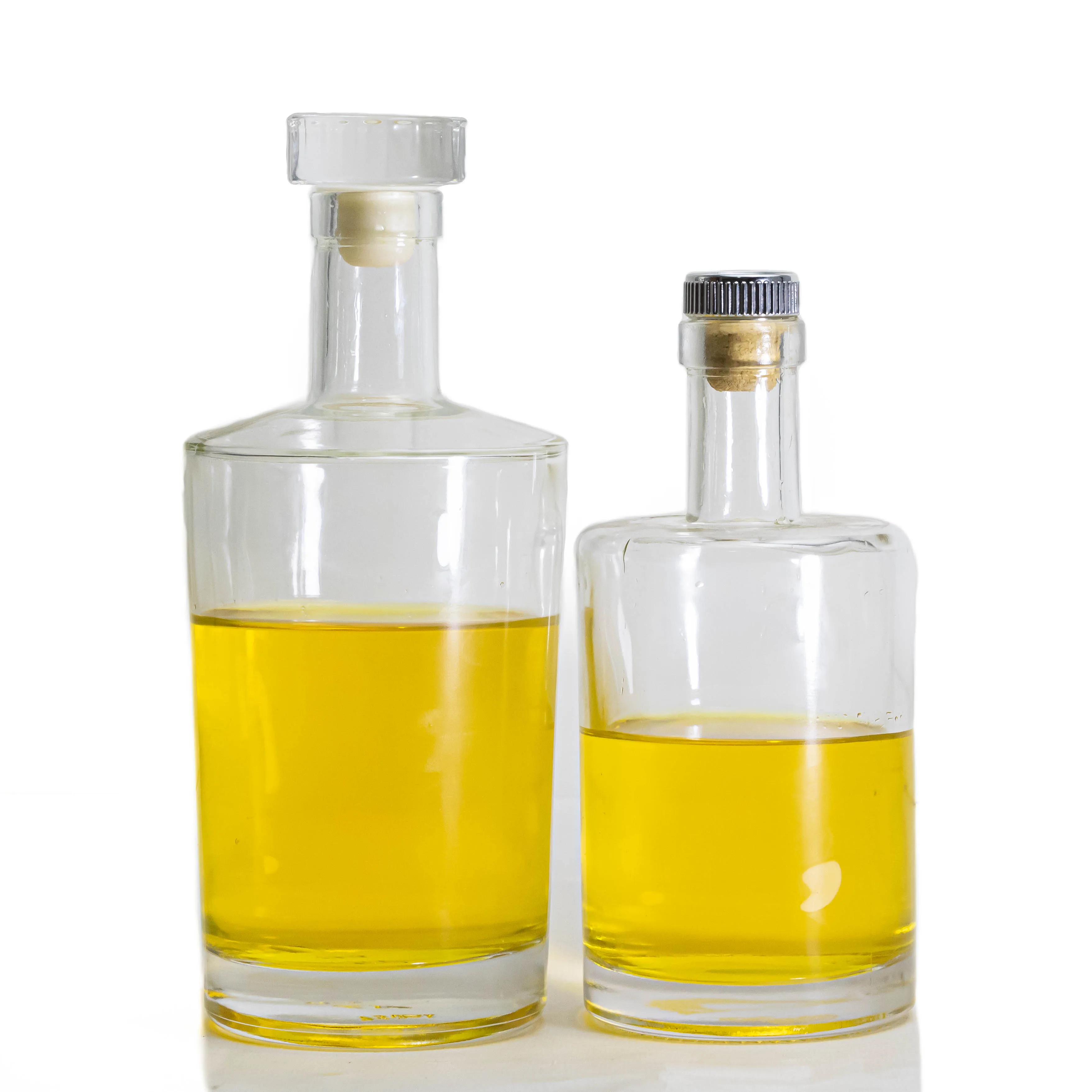 50Ml 200Ml 500Ml 700Ml 750Ml  Brandy Spirits Liquor Glass Packaging Bottle Wine Clear Screw Cap Cork Luxury Customized For Xo