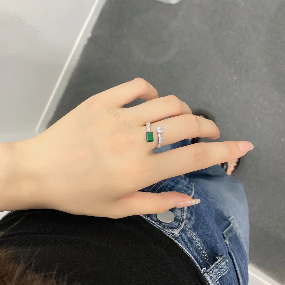 Dylam Custom 5A CZ Cubic Zirconia Emerald Stone Green Engagement Adjust Ring Diamond 925 Sterling Silver jewelry Wedding Rings
