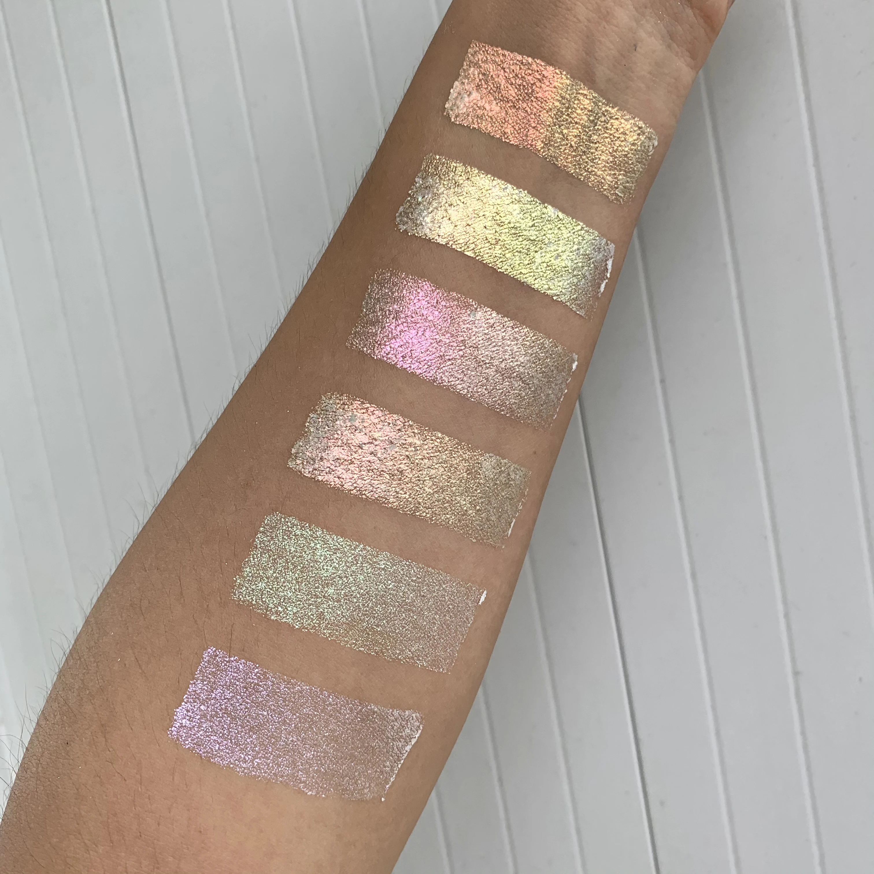 Multi-Use Highlighter Glitter Eyeshadow White Duochrome Highlighter Makeup