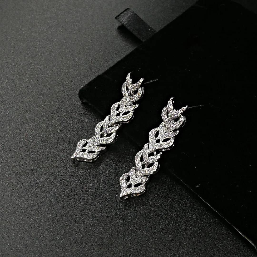 Bedazzled Arabic V Necklaces Fashion Bridal Wedding Accessory Copper Silver Plated Luxury Wedding Jewelry Set