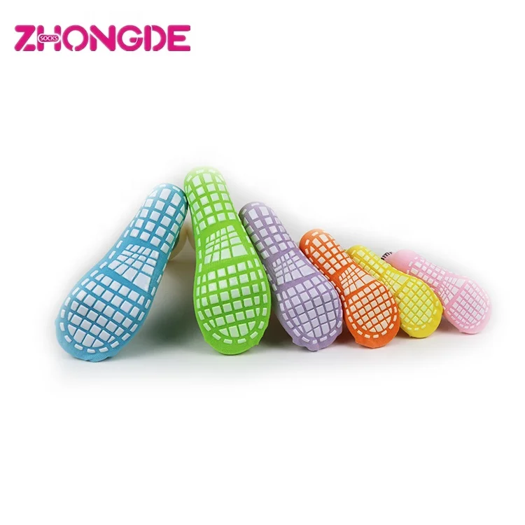 ZD003 jump trampoline grip anti slip socks in stock colorful non slip skid yoga sport