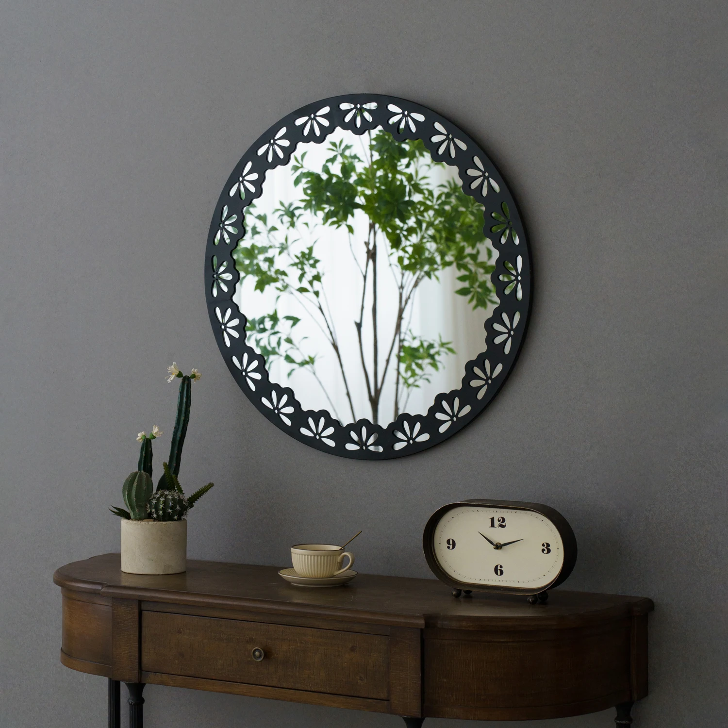 Black Modern Metal Round Wall Mirror Metal Frame Home Furniture For Decorative Home Wall Interior Bulk Supplies Manufacturer