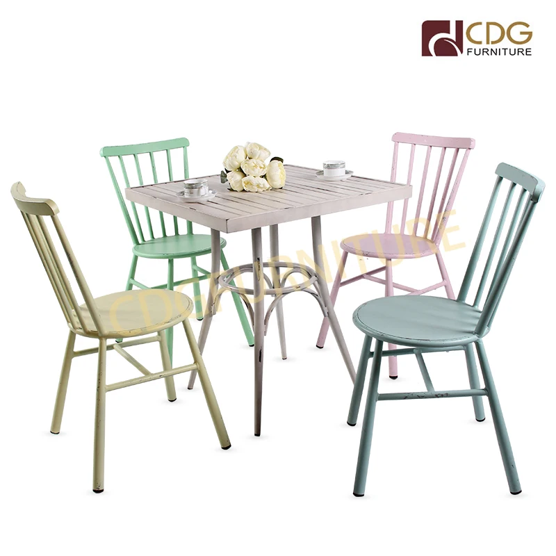 
Wholesale Wedding Hot Sale Comfort Dining Furniture Outdoor French Style Dining Set Egg Chair 