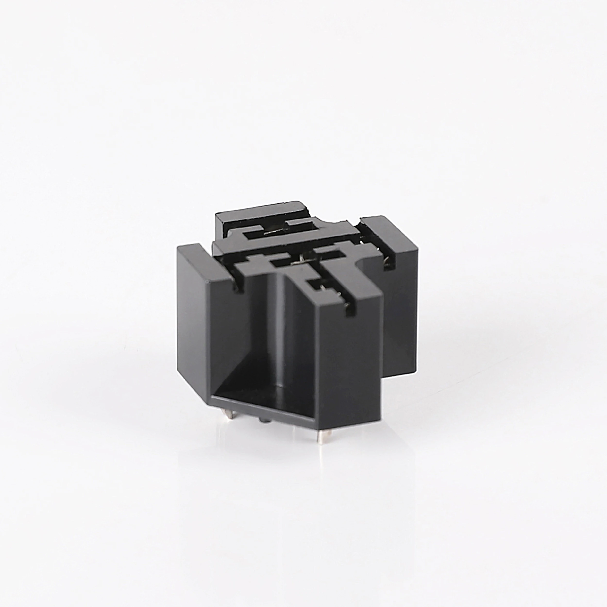 Automotive relay sockets 5 pins with 5 holes 6.3mm PCB type base for relay connecter