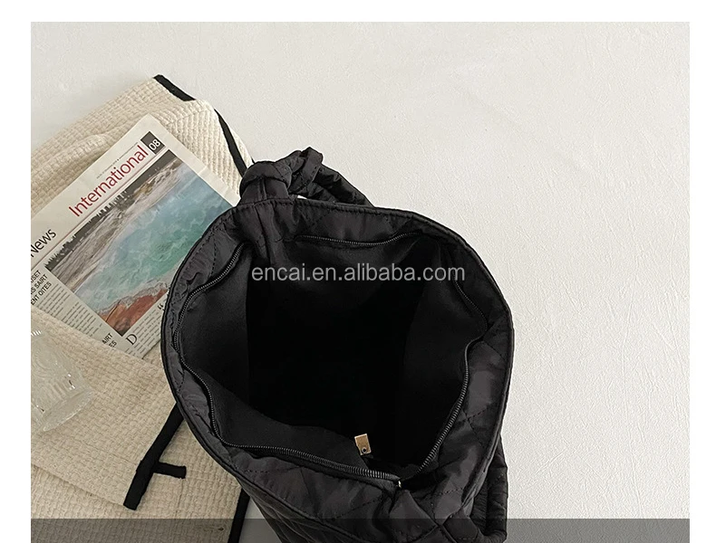 Quilted Tote Bags for Women Lightweight Quilted Padding Shoulder Bag Down Cotton Padded Large Tote Bags Lattice