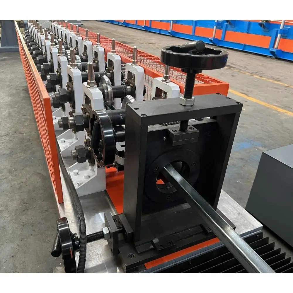 High Speed Warehouse Supermarket Storage System Galvanized Metal Welded Wire Mesh U Support Deck Channel Roll Forming Machine